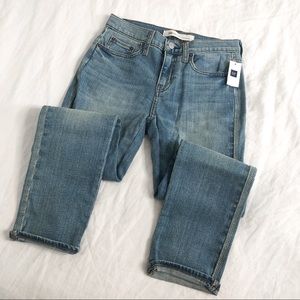 GAP/ “best girlfriend” jean NWT